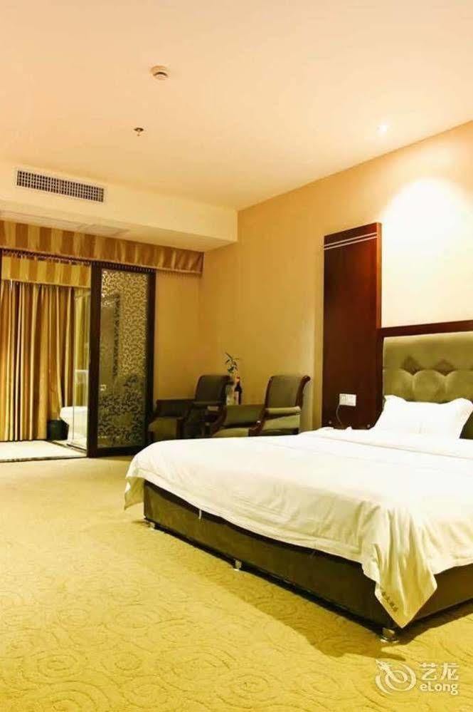 Huijin Hotel Γκουανγκζού Εξωτερικό φωτογραφία